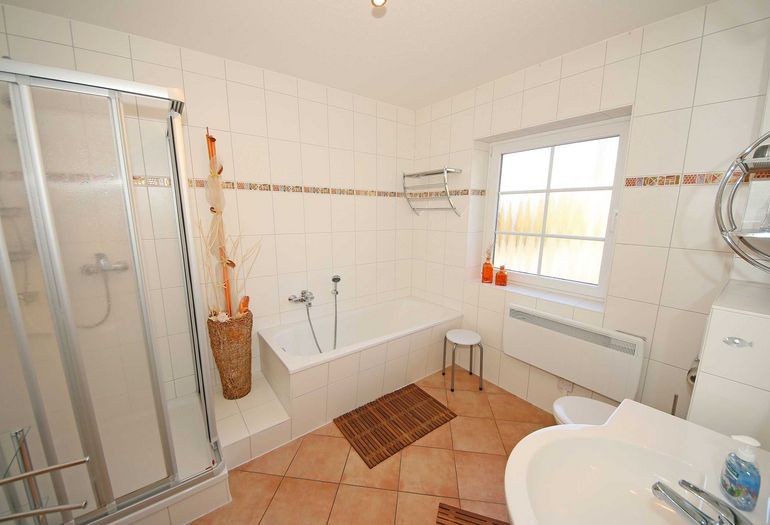 Haus 1 Fewo 01 Am Selliner See mit Terrasse Haus 1 Fewo 01 Am Selliner See mit Terrasse