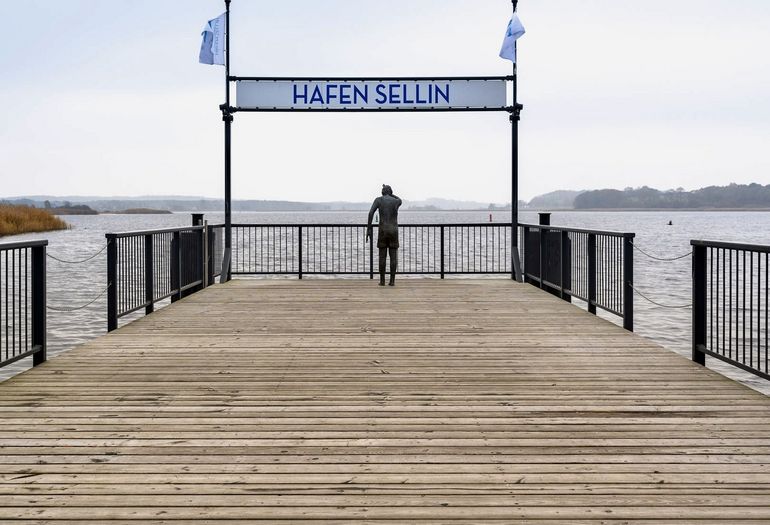 Schiffanleger am Selliner Hafen Schiffanleger am Selliner Hafen