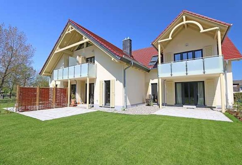 Haus Sterntaucher Whg. 06 mit Balkon Haus Sterntaucher Whg. 06 mit Balkon