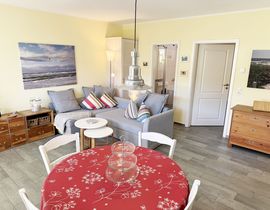 Ferienwohnung "Ostseerausch" Nr. 01 mit Terrasse