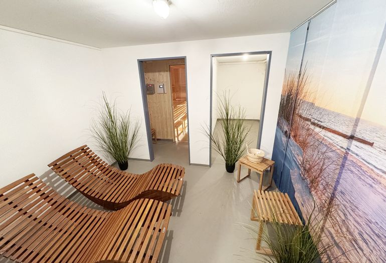 Sauna und Ruheraum