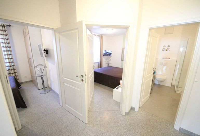 Eingangsbereich mit Garderobe Eingangsbereich mit Garderobe