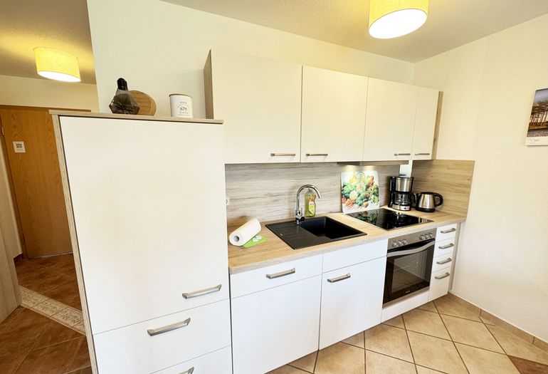 Küchenzeile der Wohnung 03