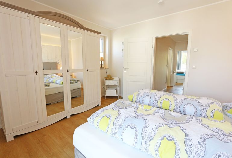 2. Schlafzimmer 2. Schlafzimmer