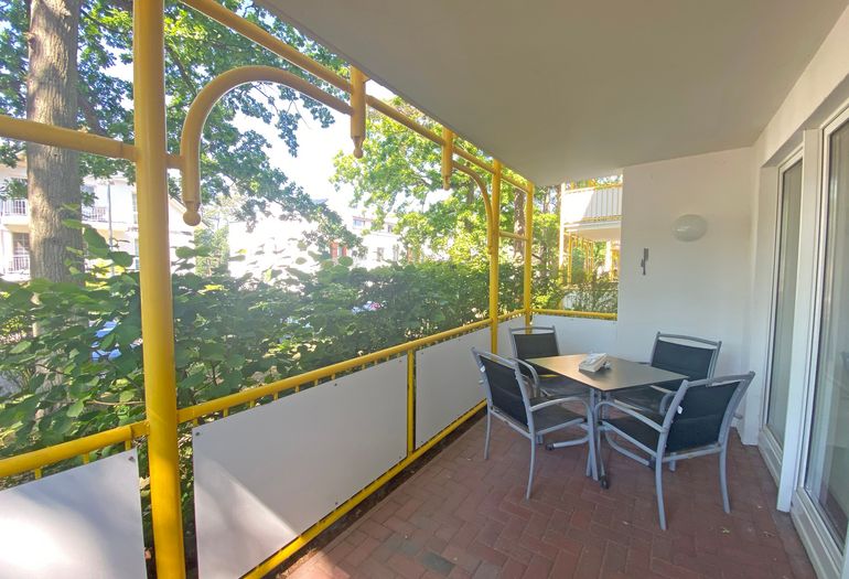 bestuhlter Balkon bestuhlter Balkon