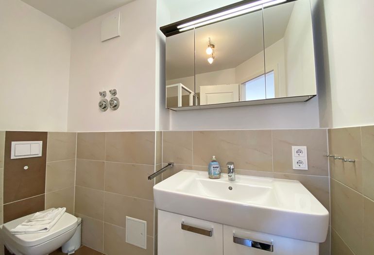 Badezimmer mit WC Badezimmer mit WC