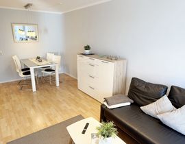 Ferienwohnung 01 Strandgut mit Terrasse