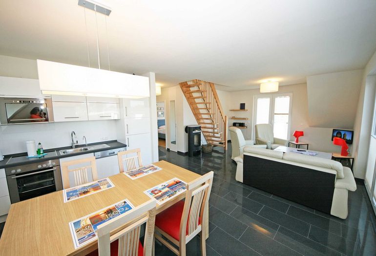 Essbereich mit Küchenzeile