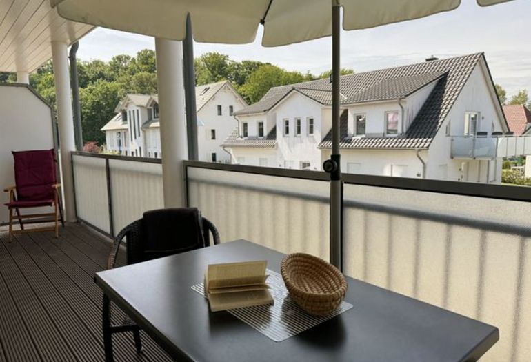 Ausblick vom Balkon in die Nachbarschaft Ausblick vom Balkon in die Nachbarschaft