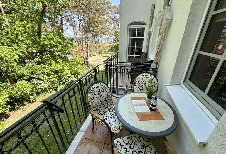bestuhlter Balkon bestuhlter Balkon