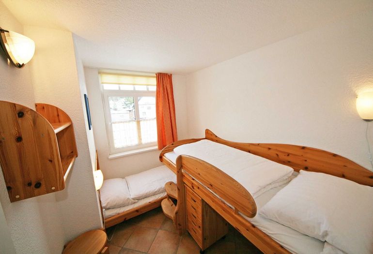 2. Schlafzimmer mit Einzelbetten
