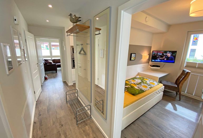 Flur mit Blick ins 2. Schlafzimmer Flur mit Blick ins 2. Schlafzimmer