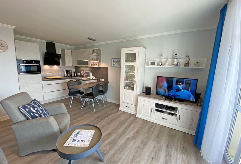 Wohnzimmer mit TV Wohnzimmer mit TV