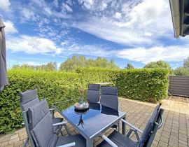 Doppelhaushälfte 02 Meeresbrise mit Terrasse und Fasssauna
