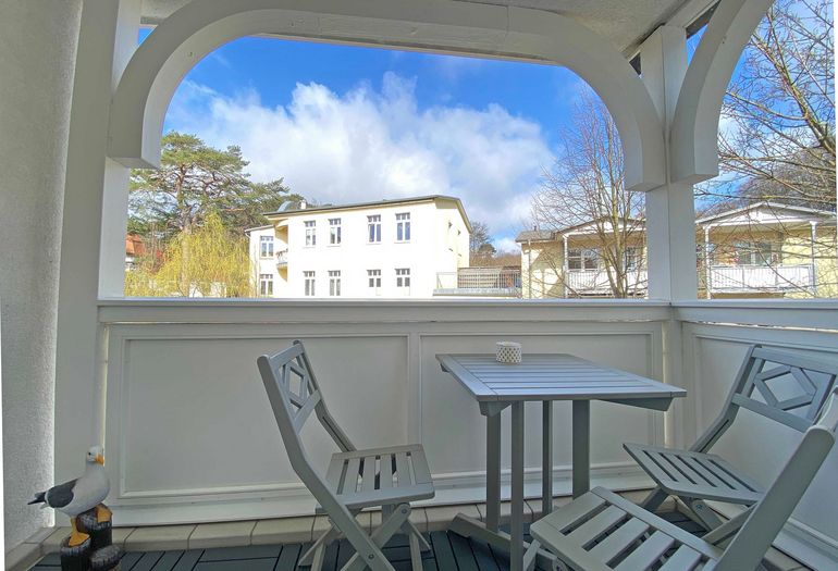 bestuhlter Balkon bestuhlter Balkon