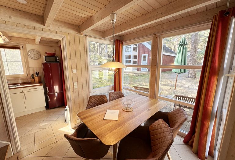 Ferienhaus Sprottenkiste - Esstisch Ferienhaus Sprottenkiste - Esstisch