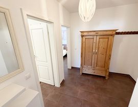 Ferienwohnung "Leon" Nr. 5 mit Terrasse Ferienwohnung "Leon" Nr. 5 mit Terrasse