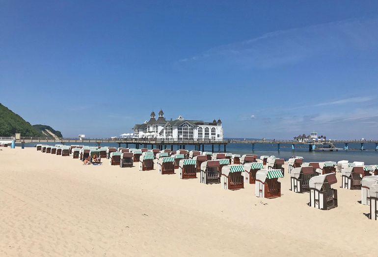 Hauptstrand mit Seebrücke Hauptstrand mit Seebrücke