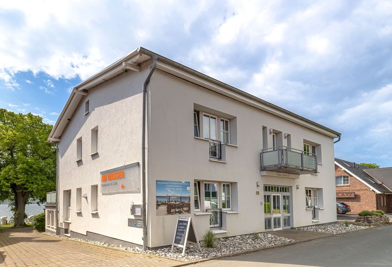 seitlicher Blick zum Haus Seeblick seitlicher Blick zum Haus Seeblick