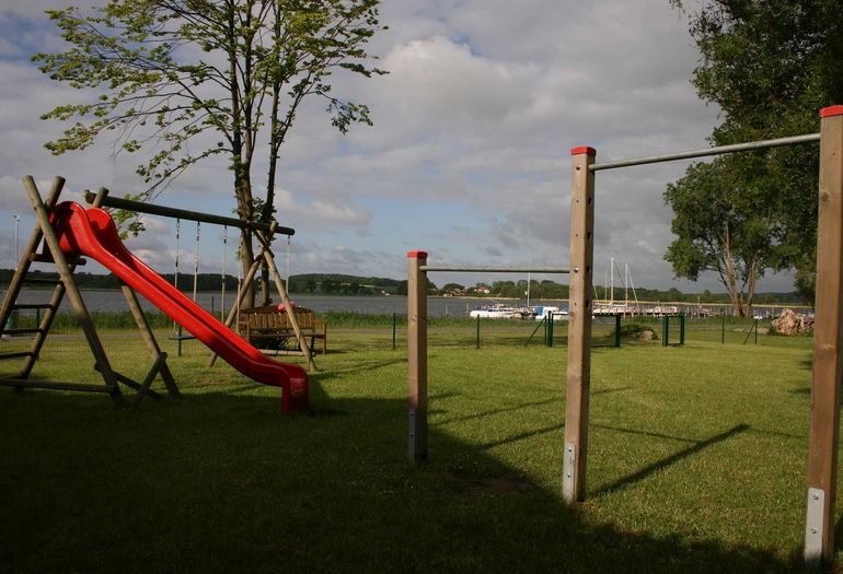 Haus 1 Fewo 01 Am Selliner See mit Terrasse Haus 1 Fewo 01 Am Selliner See mit Terrasse