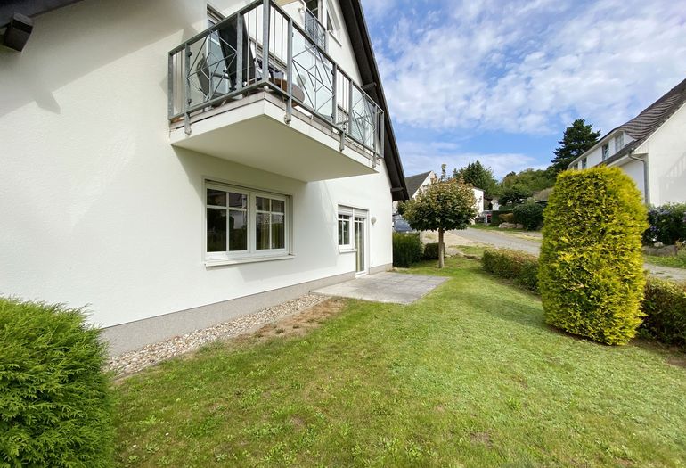 zweite Terrasse beim Schlafzimmer