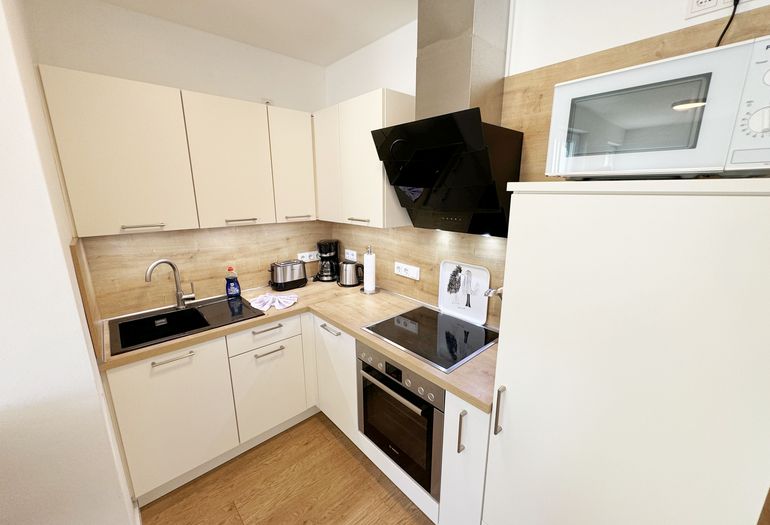 moderne Küchengeräte laden zum Kochen ein