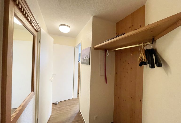 Flur mit Garderobe Flur mit Garderobe