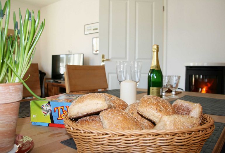 Strandkiefer Whg. 02 mit Terrasse Strandkiefer Whg. 02 mit Terrasse