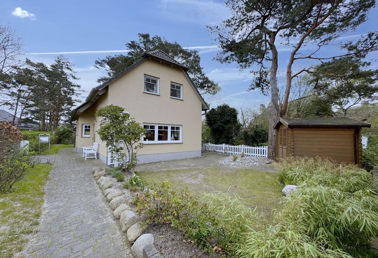 Weg zur Doppelhaushälfte