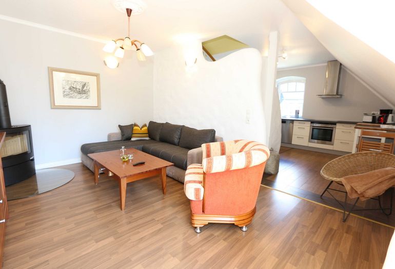 Wohnbereich mit Kamin