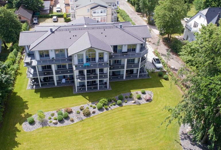 Vogelperspektive auf die Villa Pauline