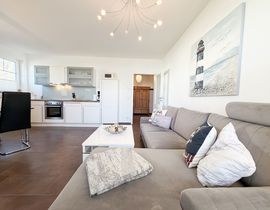 Ferienwohnung "Leon" Nr. 5 mit Terrasse Ferienwohnung "Leon" Nr. 5 mit Terrasse
