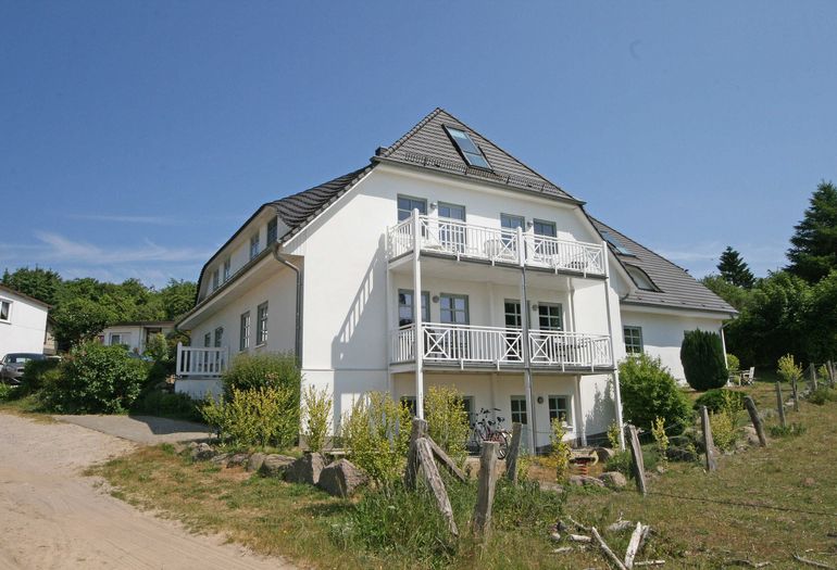 seitlicher Blick zum Haus Südstrand
