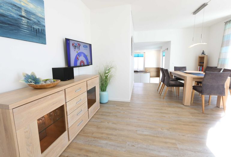 Wohnbereich mit TV Wohnbereich mit TV