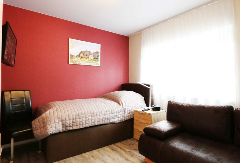 3. Schlafzimmer mit Einzelbett