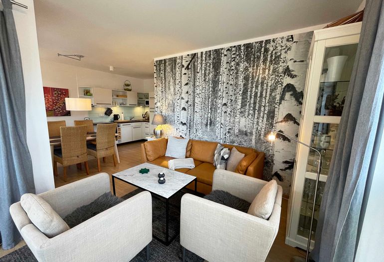 Wohnzimmer mit Sesseln