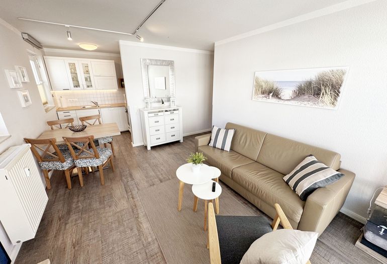 Offene Küche mit Wohn-und Essbereich Offene Küche mit Wohn-und Essbereich