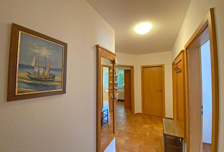 Flurbereich mit Garderobe