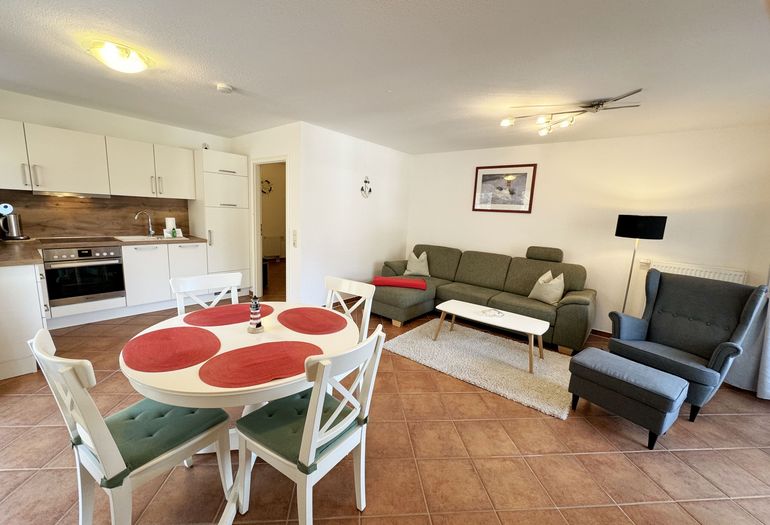 Essbereich der hellen und freundlichen Wohnung Essbereich der hellen und freundlichen Wohnung