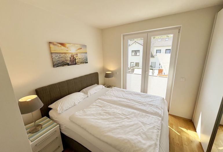 1. Schlafzimmer auf unterer Ebene 1. Schlafzimmer auf unterer Ebene