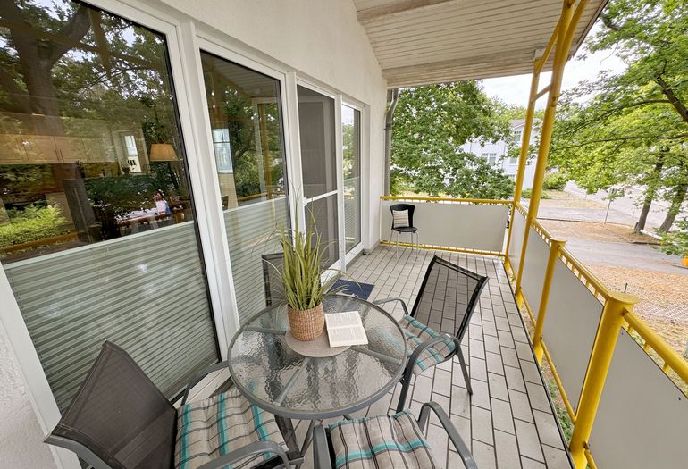 Bestuhlter Balkon Bestuhlter Balkon