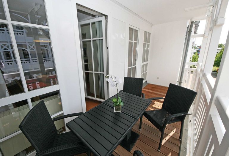 bestuhlter Balkon bestuhlter Balkon