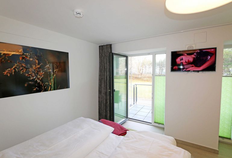 2. Schlafzimmer mit Doppelbett