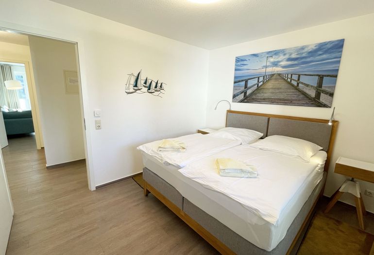 Schlafzimmer mit Doppelbett Schlafzimmer mit Doppelbett