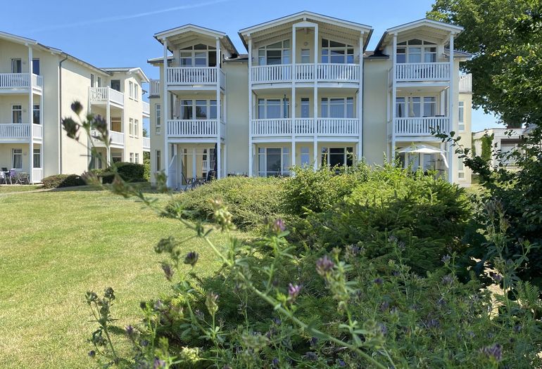 Blick vom Garten zum Haus Blick vom Garten zum Haus