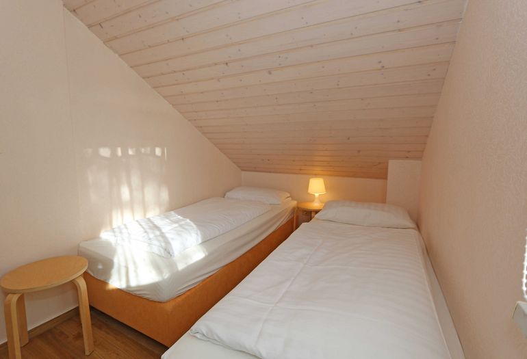 4. Schlafzimmer mit Einzelbetten