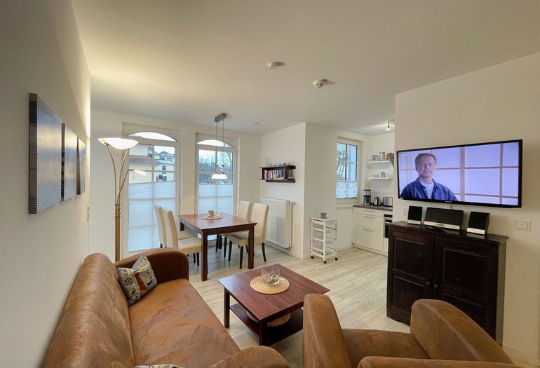 Wohnzimmer mit TV Wohnzimmer mit TV