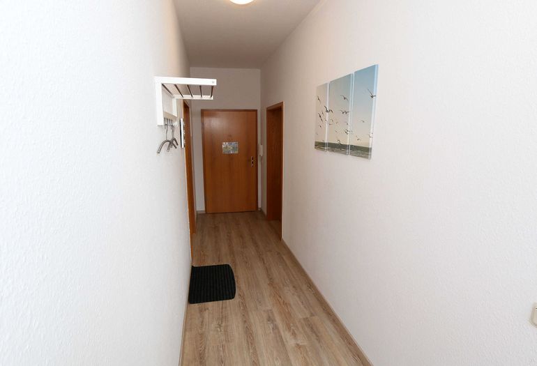 Flurbereich mit Garderobe