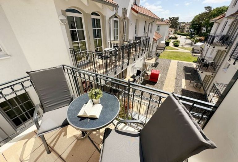 bestuhlter Balkon bestuhlter Balkon
