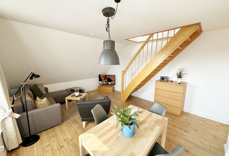 Wohnbereich mit Zugang zum 2. Schlafzimmer Wohnbereich mit Zugang zum 2. Schlafzimmer